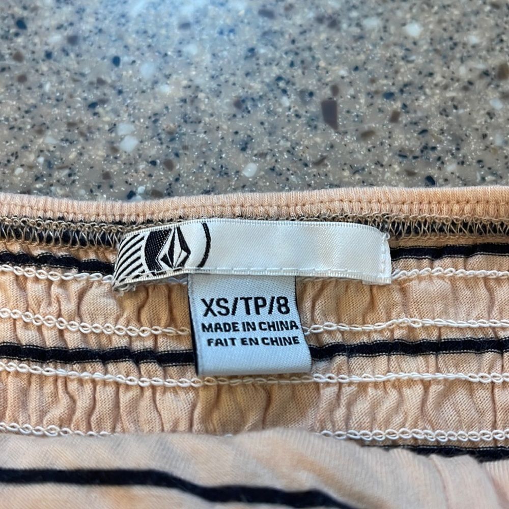 VOLCOM Strapless Mini Dress - Picture 2 of 10